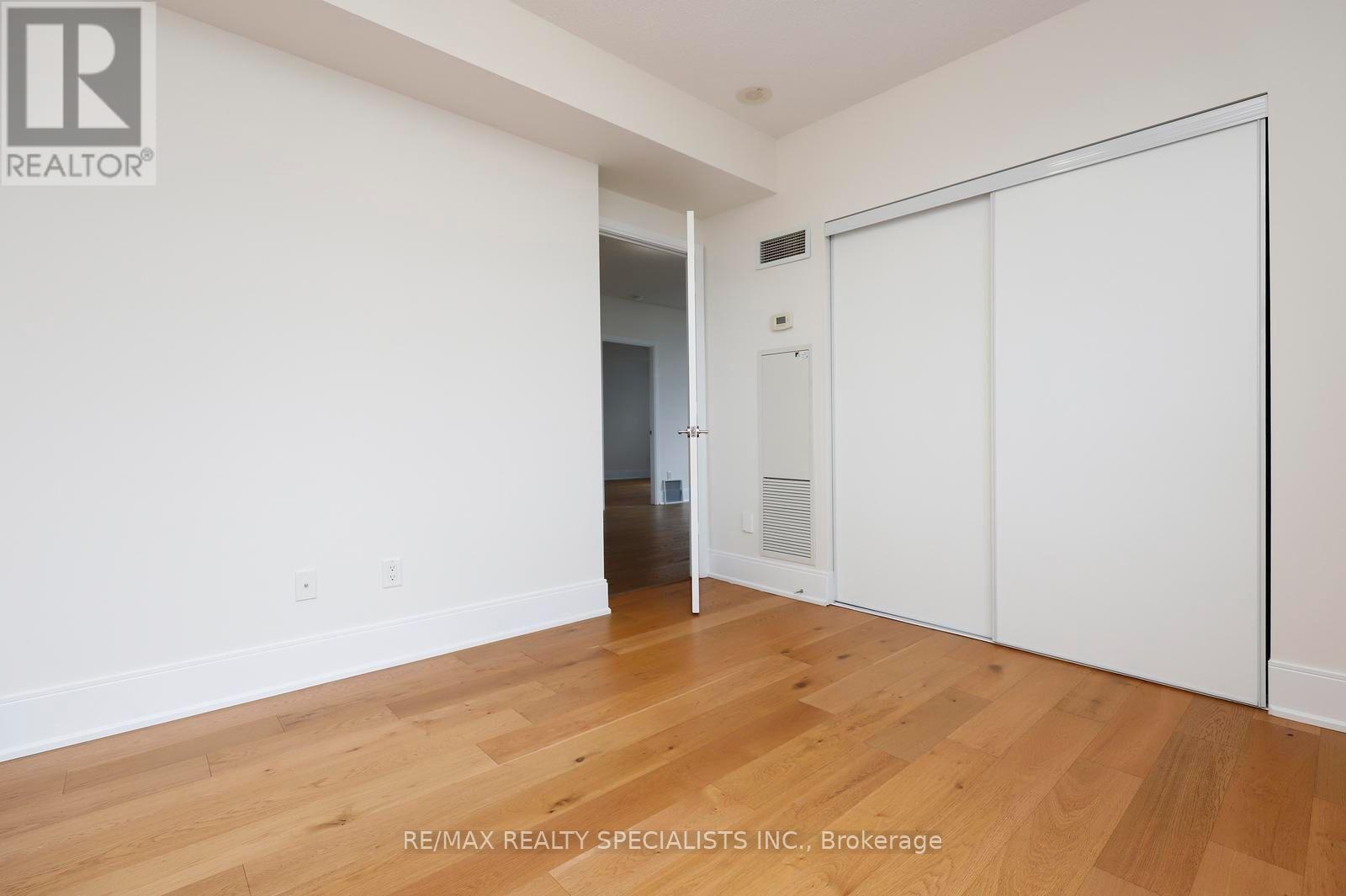 1404 - 181 Wynford Drive, Toronto, Ontario  M3C 0C6 - Photo 27 - C13717648