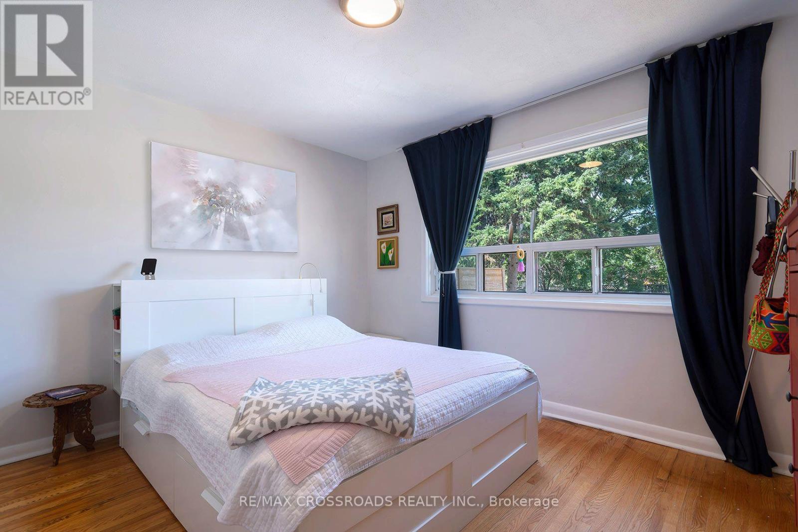 104 Haileybury Drive, Toronto, Ontario  M1K 4X5 - Photo 11 - E13717682