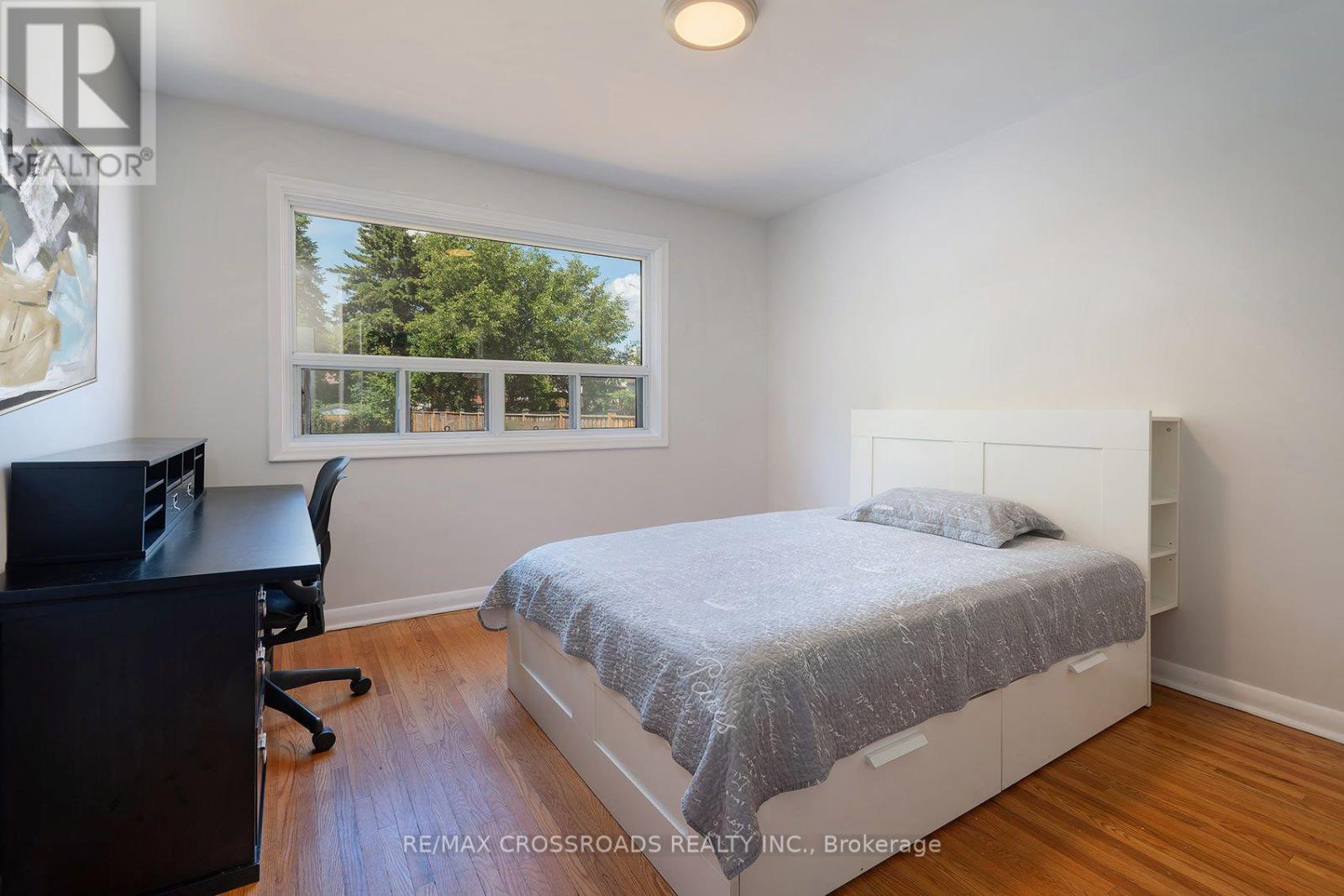 104 Haileybury Drive, Toronto, Ontario  M1K 4X5 - Photo 12 - E13717682