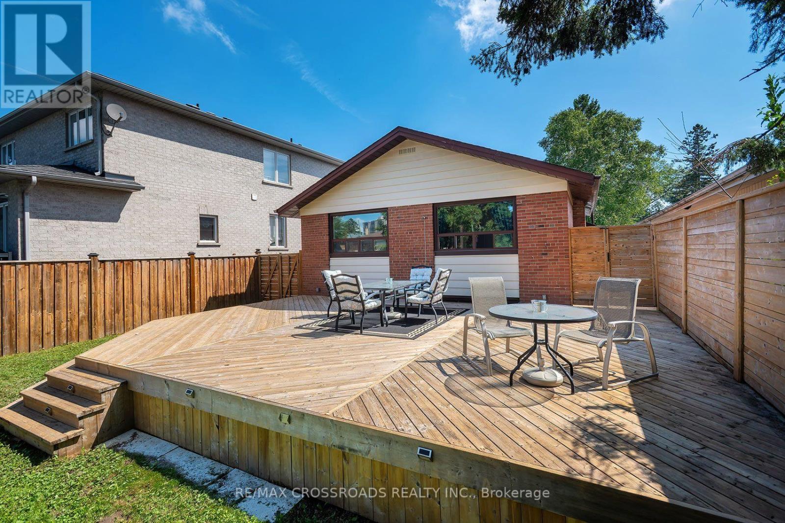 104 Haileybury Drive, Toronto, Ontario  M1K 4X5 - Photo 22 - E13717682
