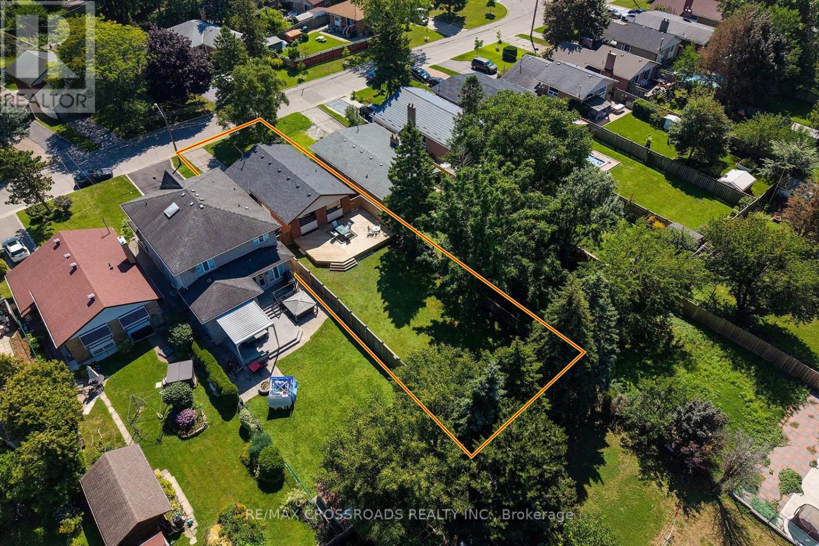 104 Haileybury Drive, Toronto, Ontario  M1K 4X5 - Photo 27 - E13717682