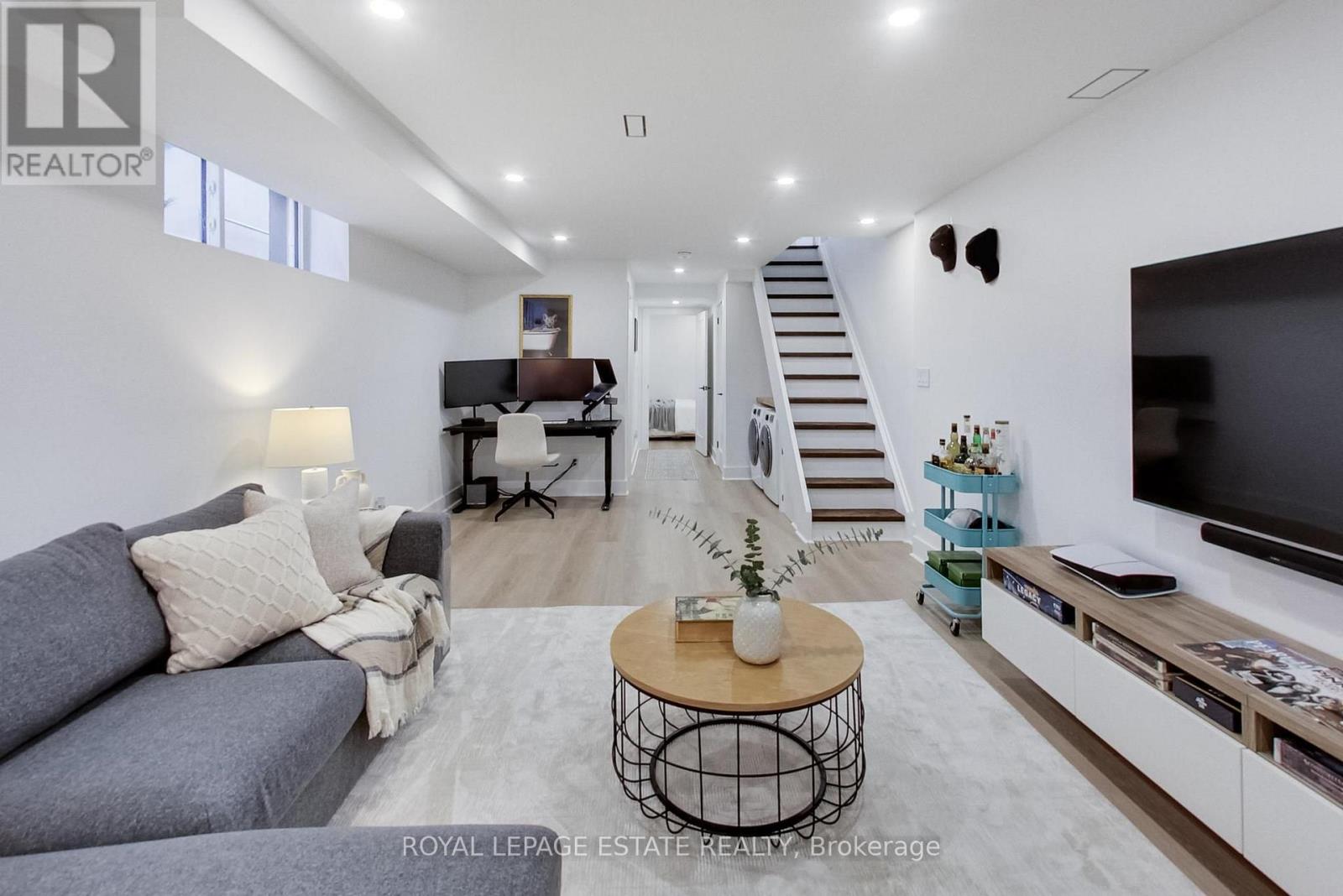 184 King Edward Avenue, Toronto, Ontario  M4C 5J8 - Photo 21 - E13717696