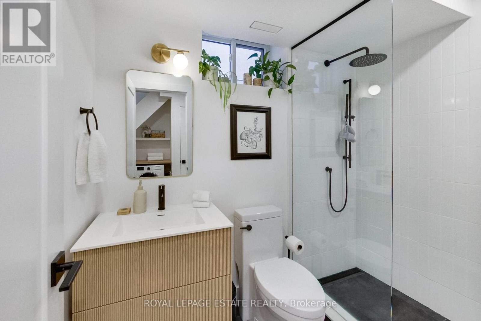 184 King Edward Avenue, Toronto, Ontario  M4C 5J8 - Photo 22 - E13717696