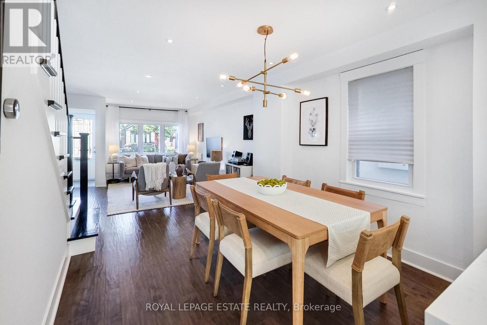 184 King Edward Avenue, Toronto, Ontario  M4C 5J8 - Photo 8 - E13717696