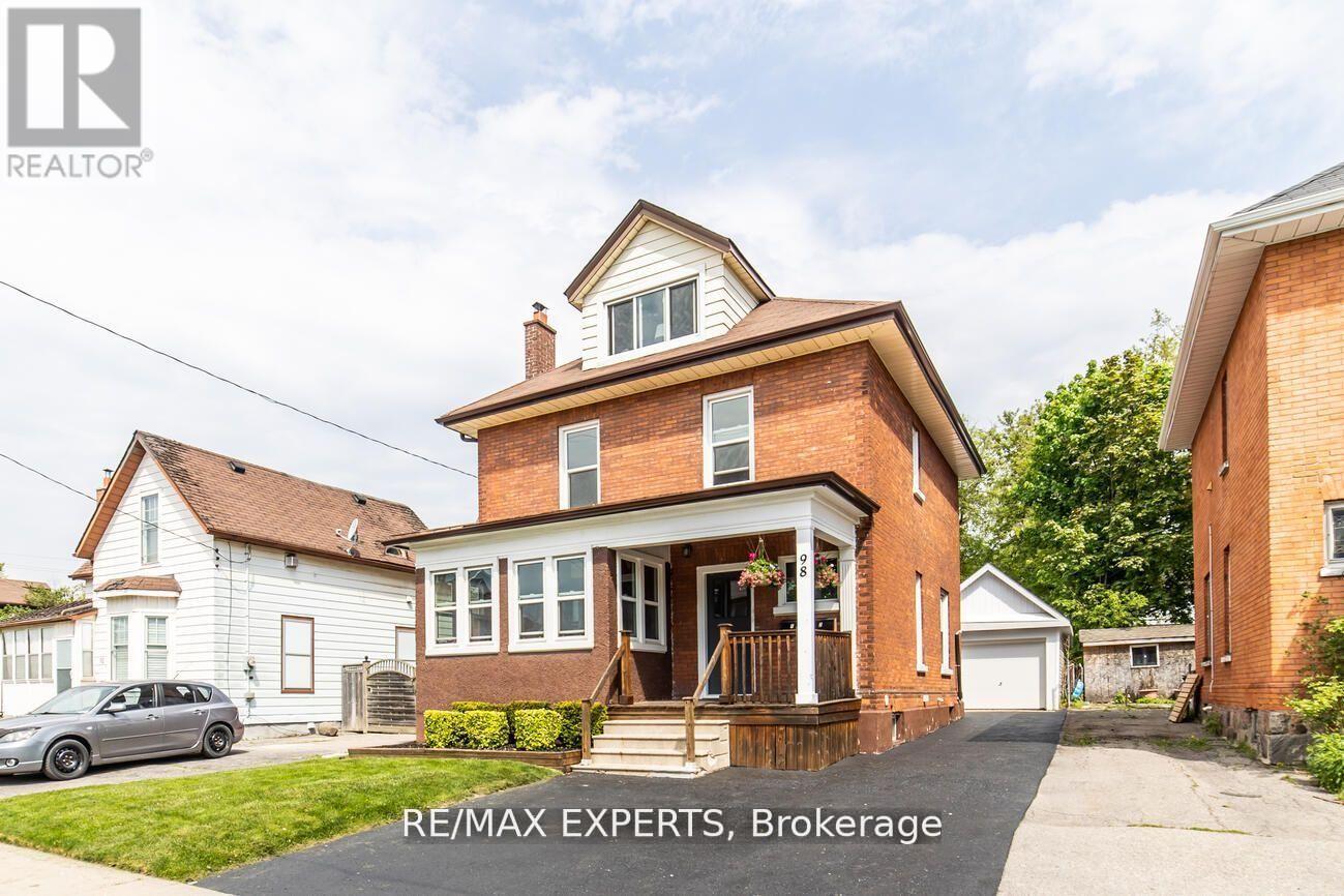 2 - 98 ELGIN STREET