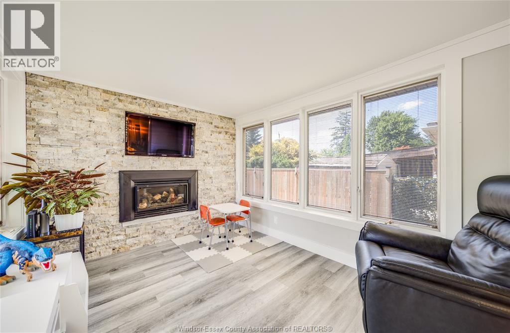 2777 Rockwell Boulevard, Windsor, Ontario  N9E 2A2 - Photo 23 - 26020951