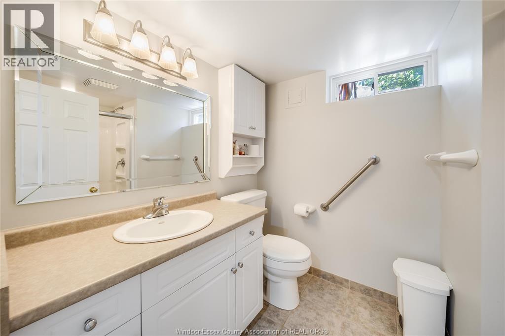 2777 Rockwell Boulevard, Windsor, Ontario  N9E 2A2 - Photo 34 - 26020951