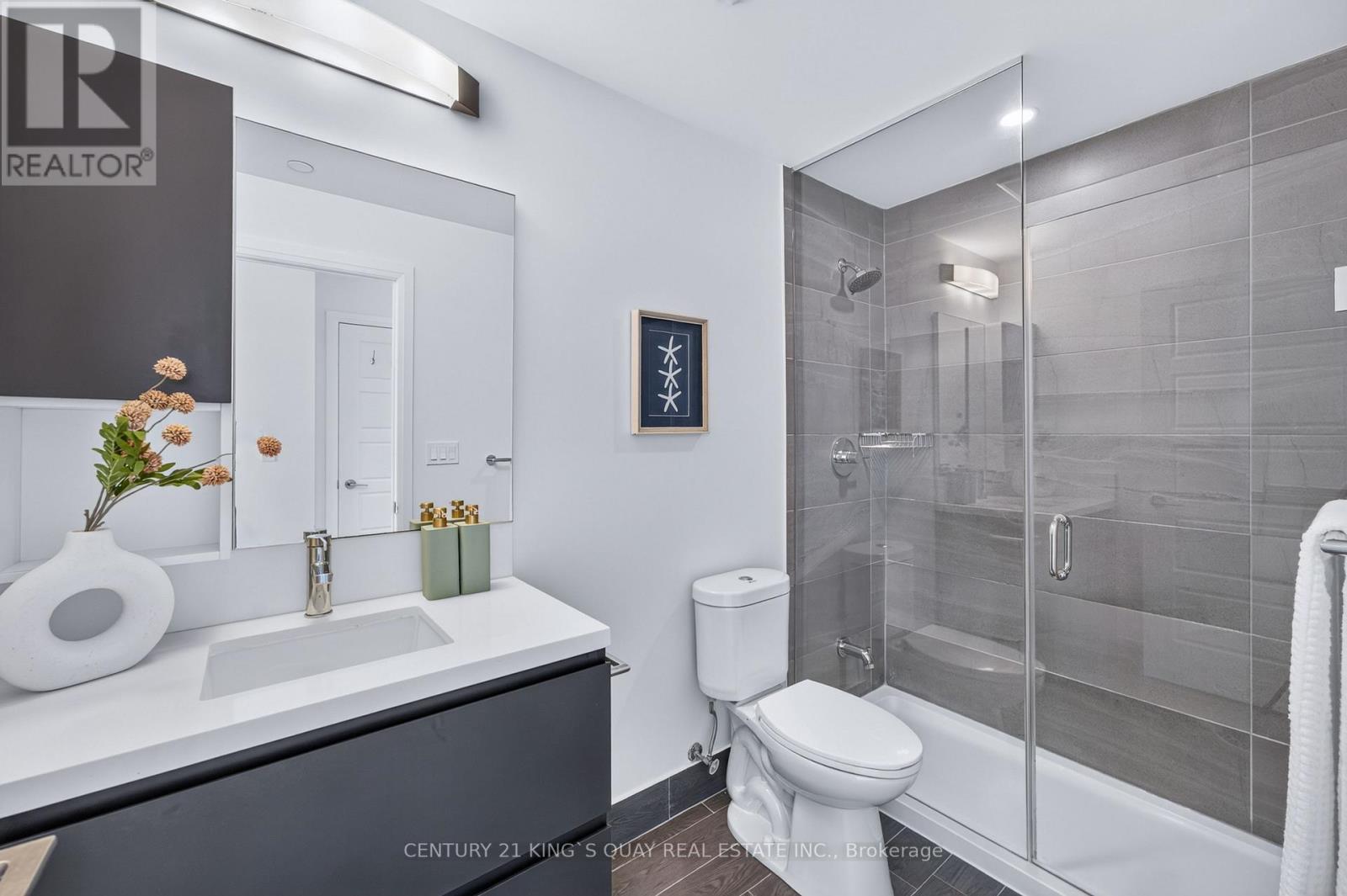 Rg07 - 15 Water Walk Drive, Markham, Ontario  L6G 0G2 - Photo 15 - N13717710