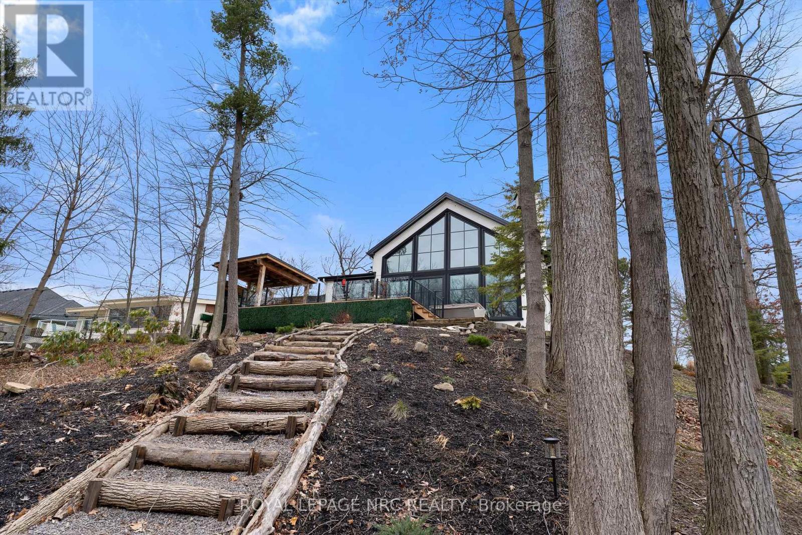 1 Briarfield Crescent, St. Catharines, Ontario  L2T 3T4 - Photo 43 - X13710092