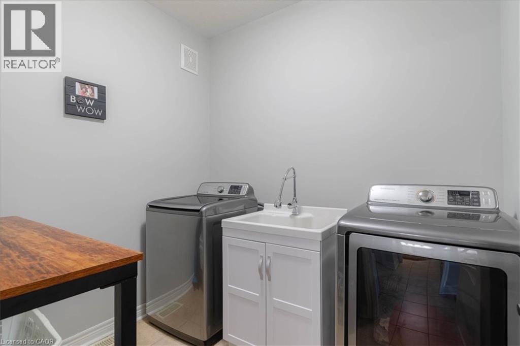 20 Millcroft Drive, Simcoe, Ontario  N3Y 5M9 - Photo 13 - 40857853