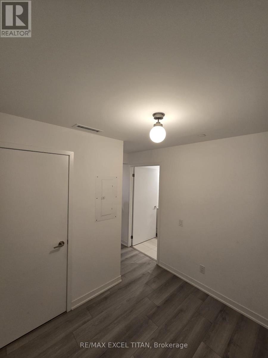 508 - 1787 St Clair Avenue W, Toronto, Ontario  M6N 0B7 - Photo 11 - W13717622