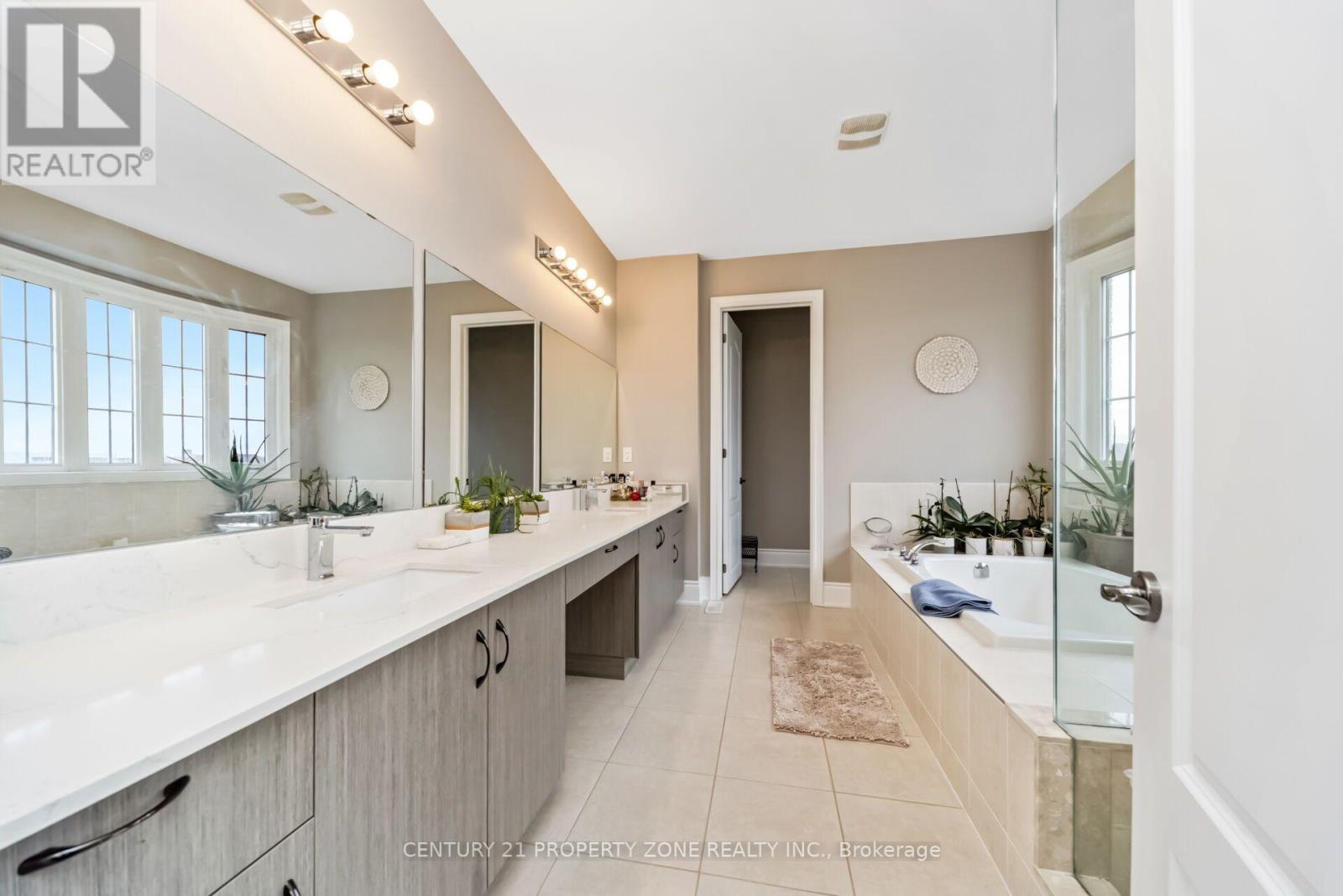 8 Adrian Crescent, Brampton, Ontario  L6X 5M6 - Photo 26 - W13717668