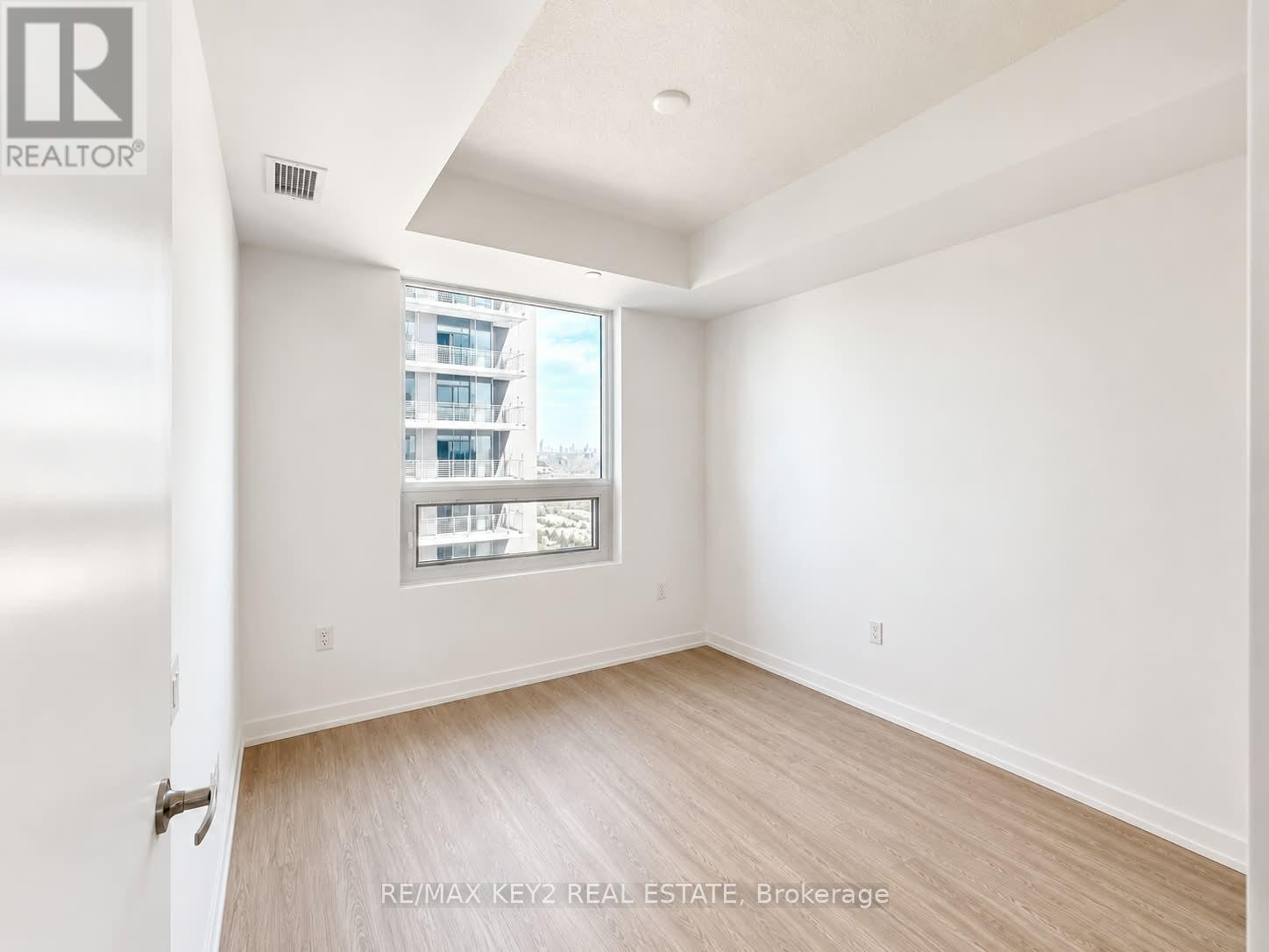 1712 - 4010 Eglinton Avenue W, Toronto, Ontario  M9A 0G5 - Photo 5 - W13717680