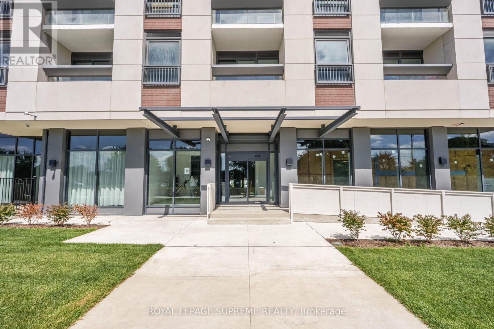1622 - 4010 Eglinton Avenue W, Toronto, Ontario  M9A 0G5 - Photo 2 - W13717702