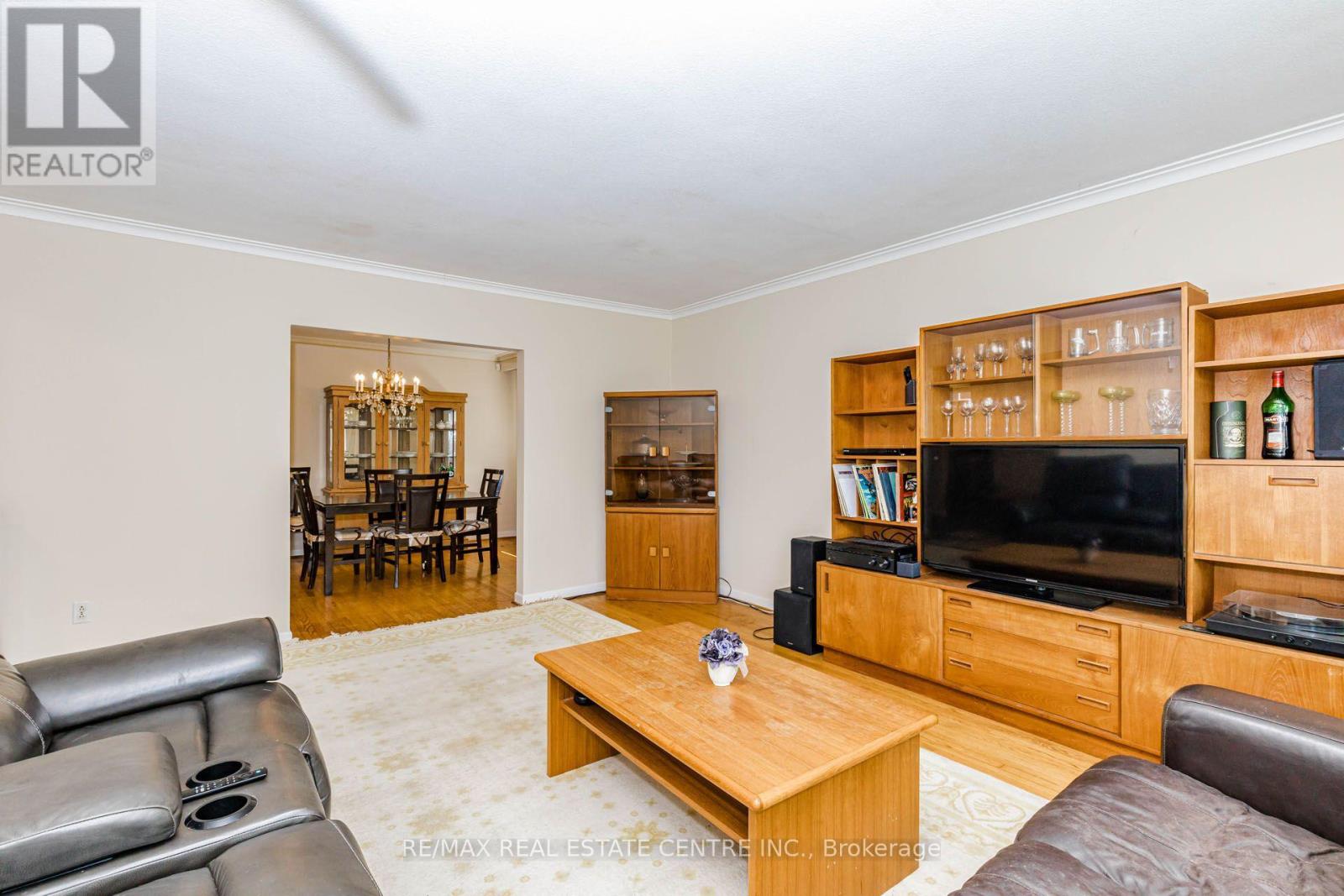 85 Snowcrest Avenue, Toronto, Ontario  M2K 2K9 - Photo 14 - C13717558