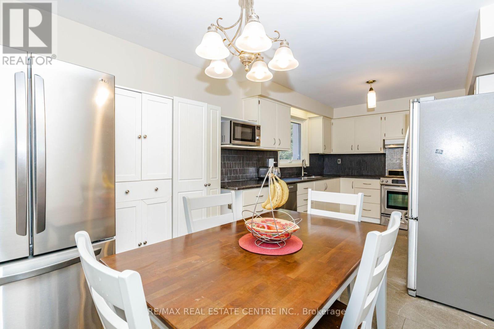 85 Snowcrest Avenue, Toronto, Ontario  M2K 2K9 - Photo 18 - C13717558