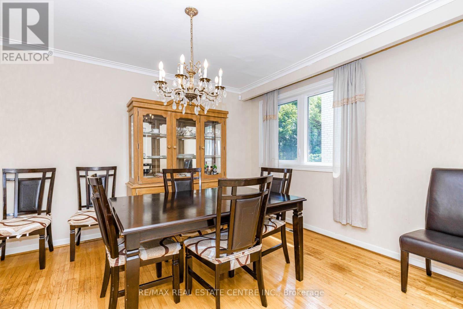 85 Snowcrest Avenue, Toronto, Ontario  M2K 2K9 - Photo 15 - C13717558
