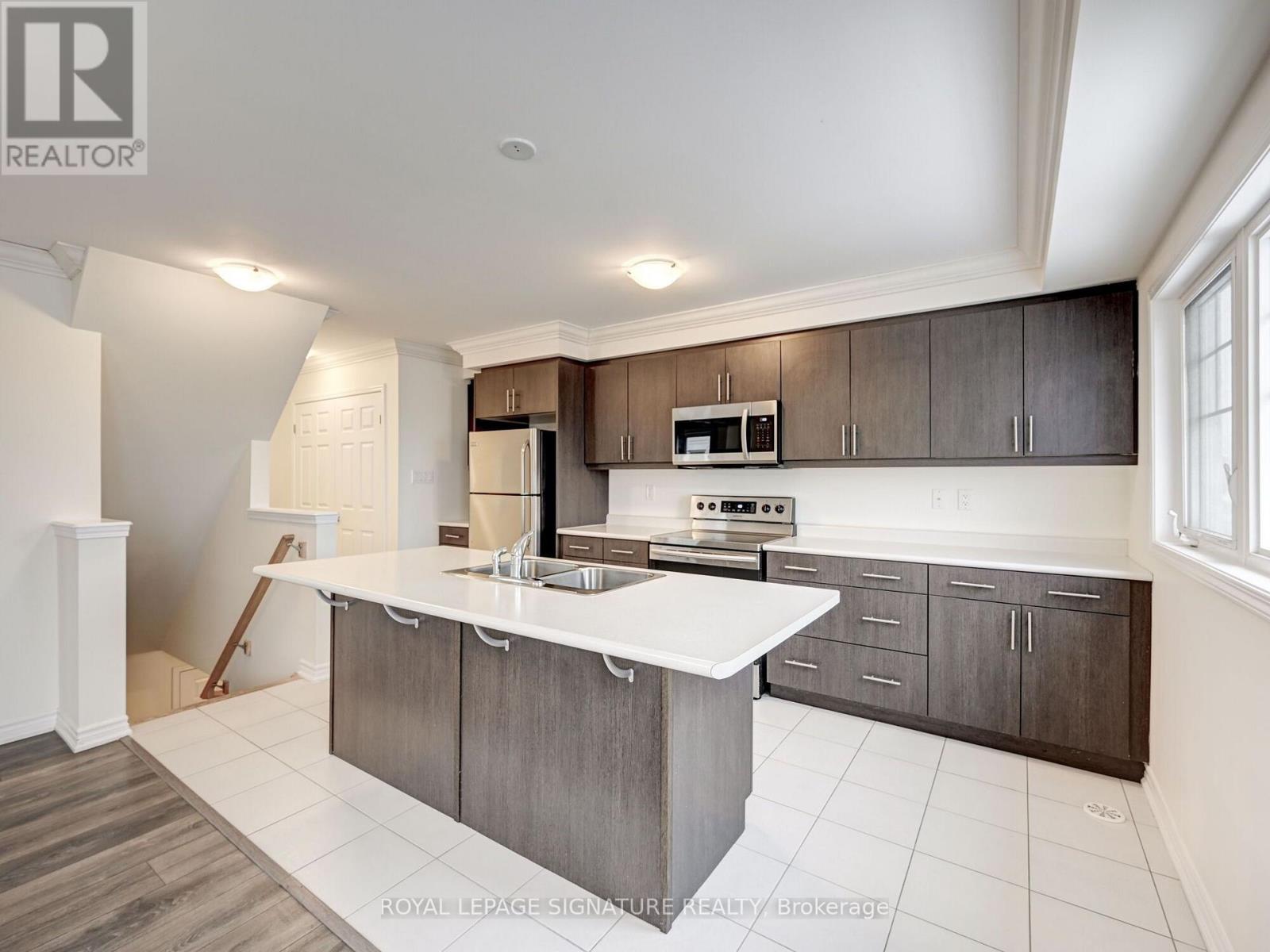 20 Stratus Street, Kitchener, Ontario  N2R 0K5 - Photo 6 - X13717670
