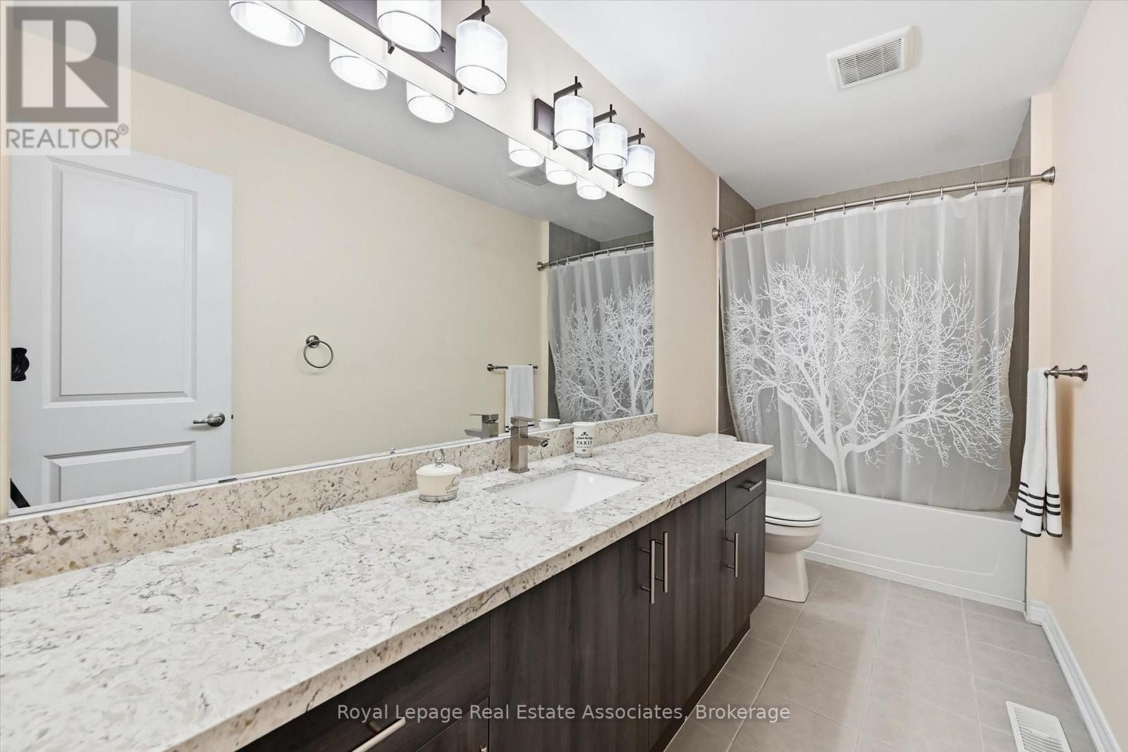 1 Southshore Crescent, Hamilton, Ontario L8E 0J3 - Photo 26 - X13717672