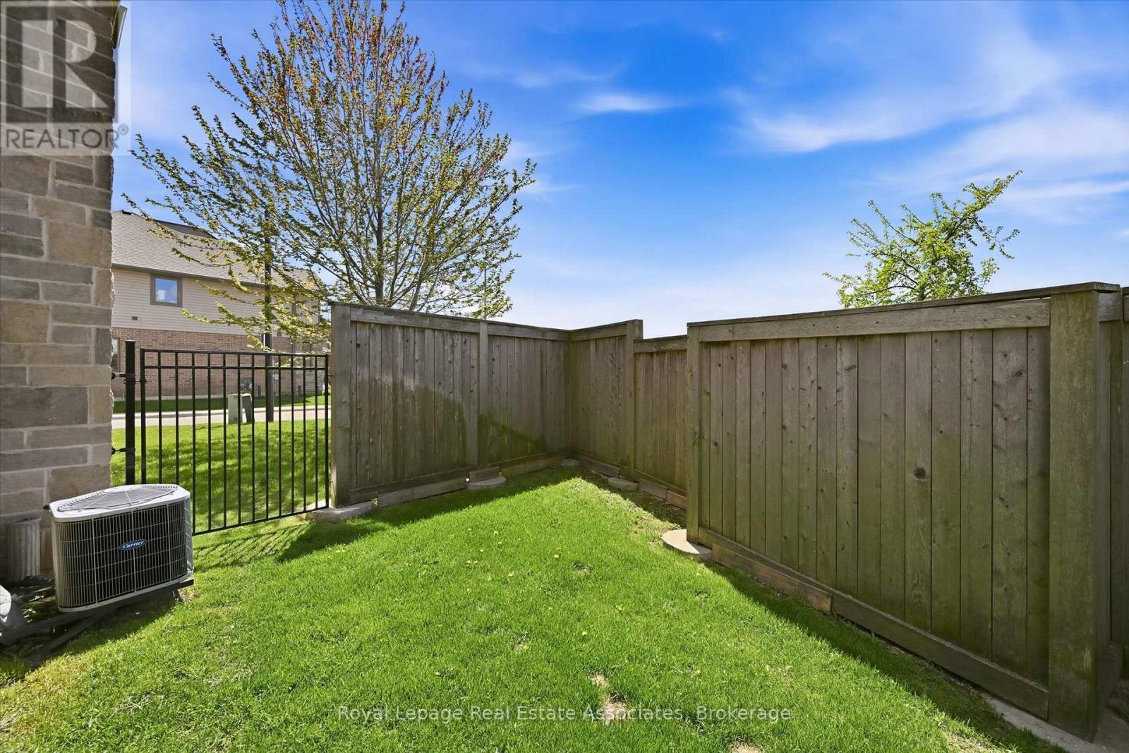 1 Southshore Crescent, Hamilton, Ontario L8E 0J3 - Photo 29 - X13717672
