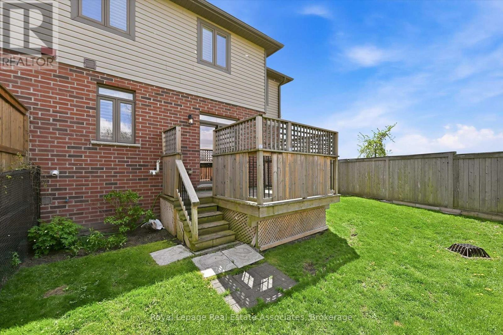 1 Southshore Crescent, Hamilton, Ontario L8E 0J3 - Photo 30 - X13717672