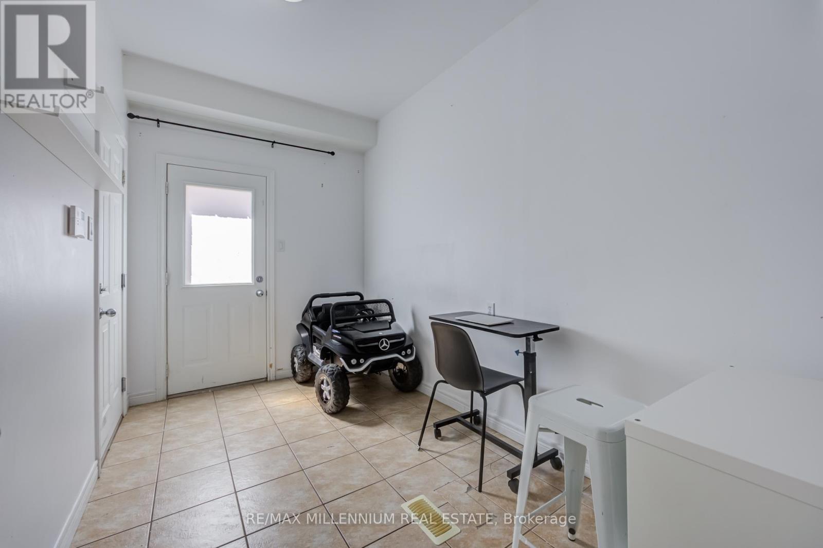 96 Windwood Drive, Hamilton, Ontario L0R 1C0 - Photo 15 - X13717740