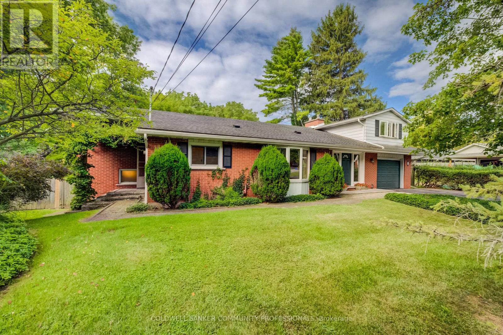 4 Mayfair Court, Hamilton, Ontario L9H 3P2 - Photo 44 - X13717164