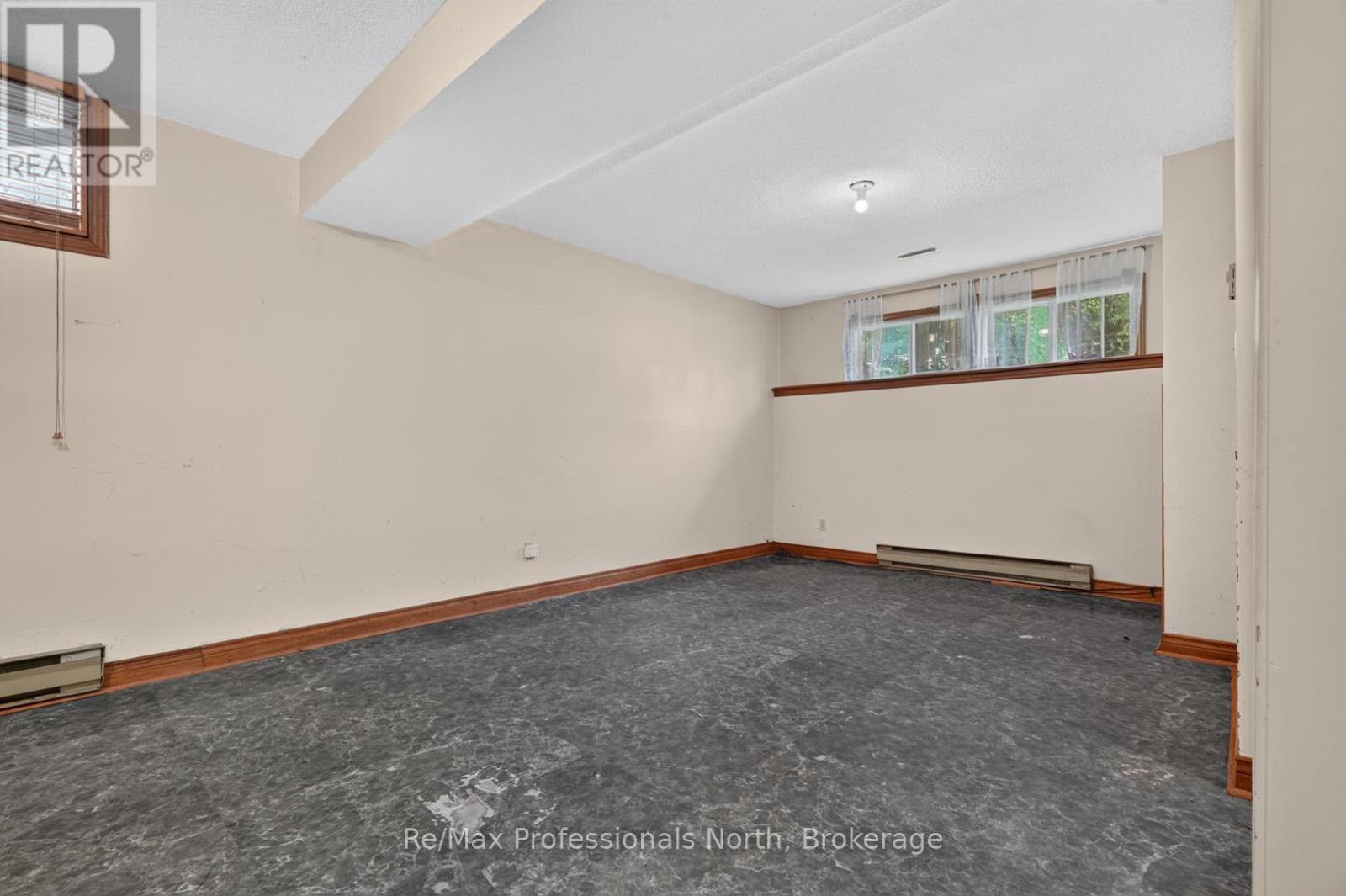 232 Shannon Street, Orillia, Ontario L3V 7B8 - Photo 24 - S13511228
