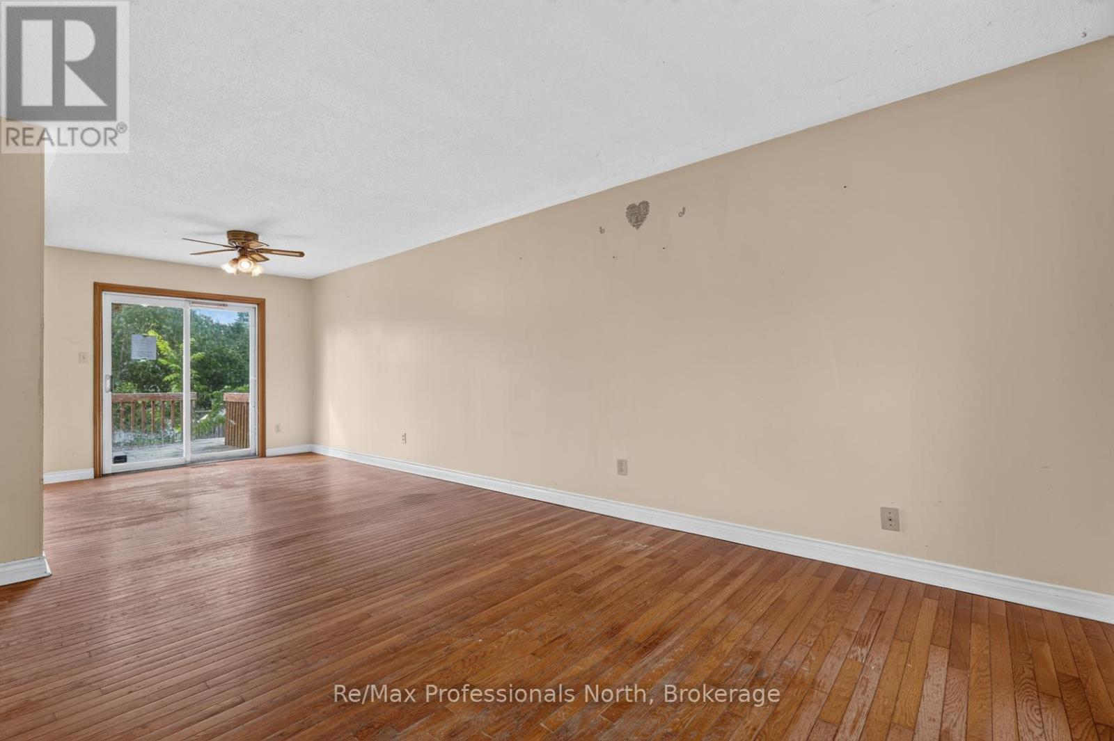 232 Shannon Street, Orillia, Ontario L3V 7B8 - Photo 6 - S13511228