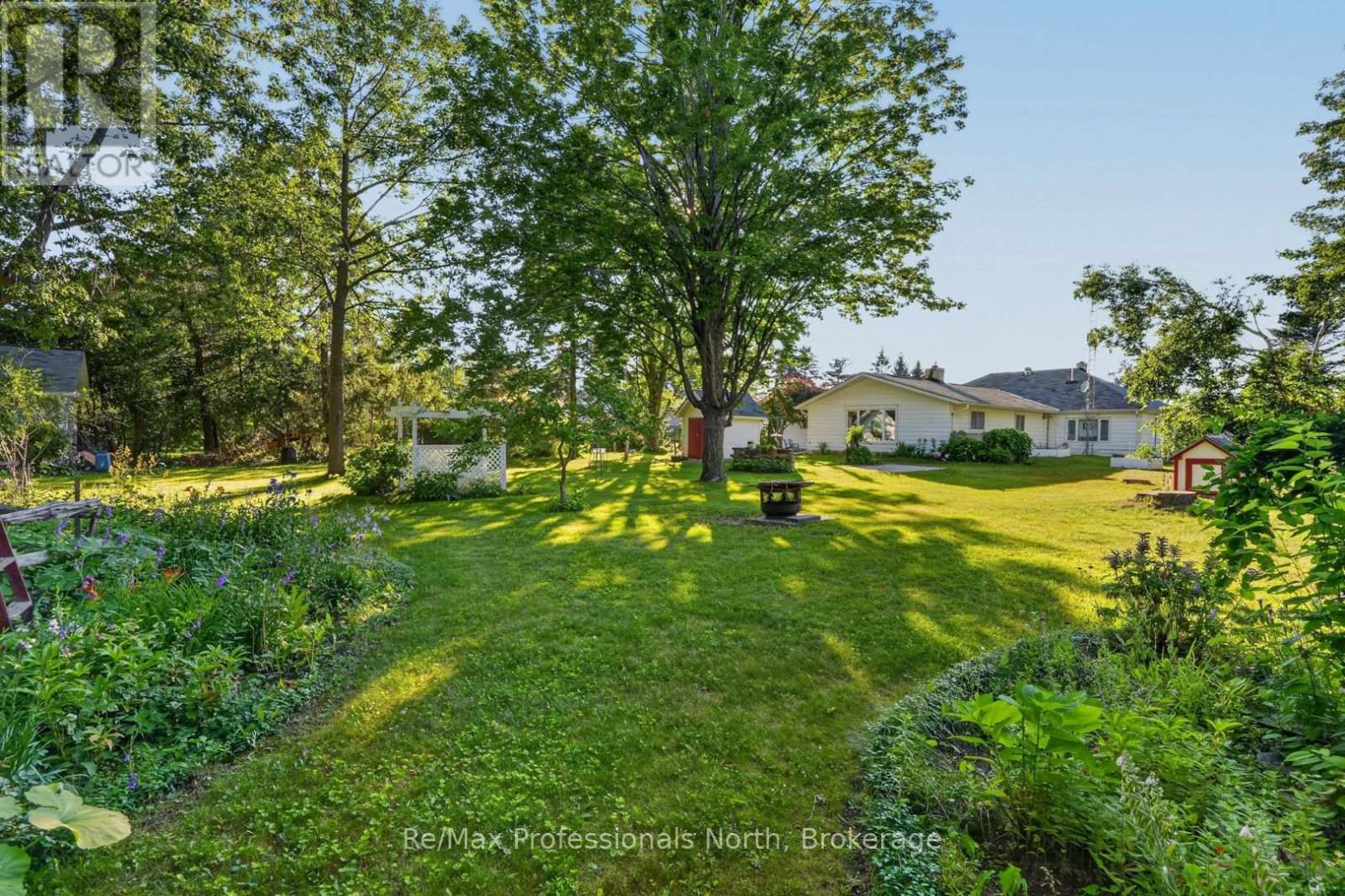 2381 11 Highway, Oro-Medonte, Ontario  L0L 2E0 - Photo 38 - S13611554