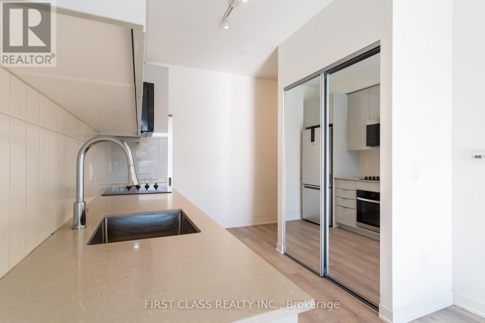 403 - 474 Caldari Road, Vaughan, Ontario  L4K 0R5 - Photo 24 - N13709716