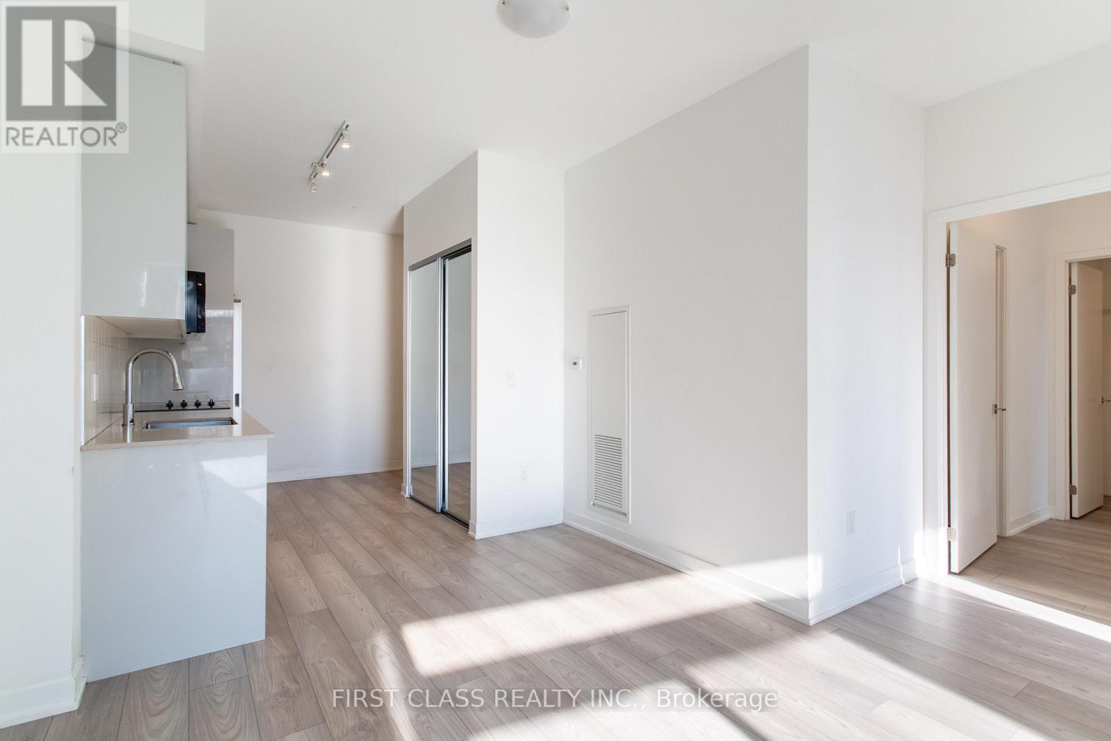 403 - 474 Caldari Road, Vaughan, Ontario  L4K 0R5 - Photo 25 - N13709716
