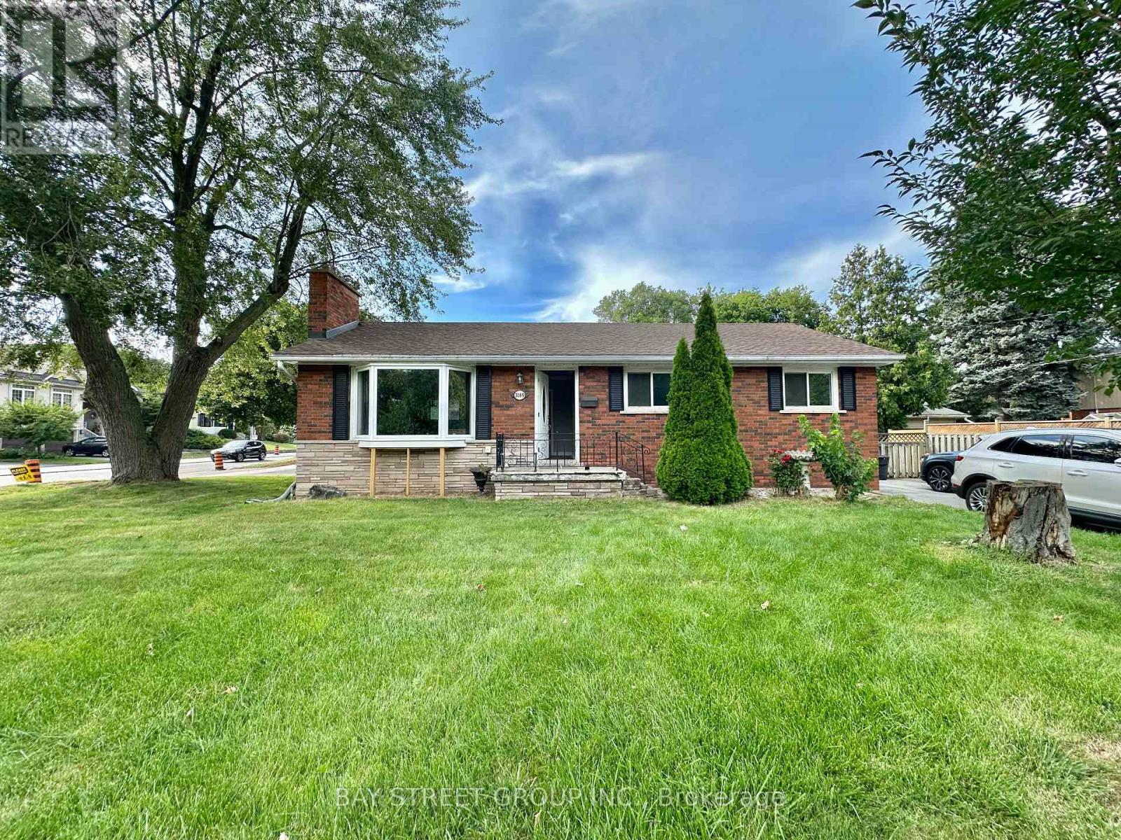 UPPER - 3169 WILLOW LANE, Burlington, Ontario
