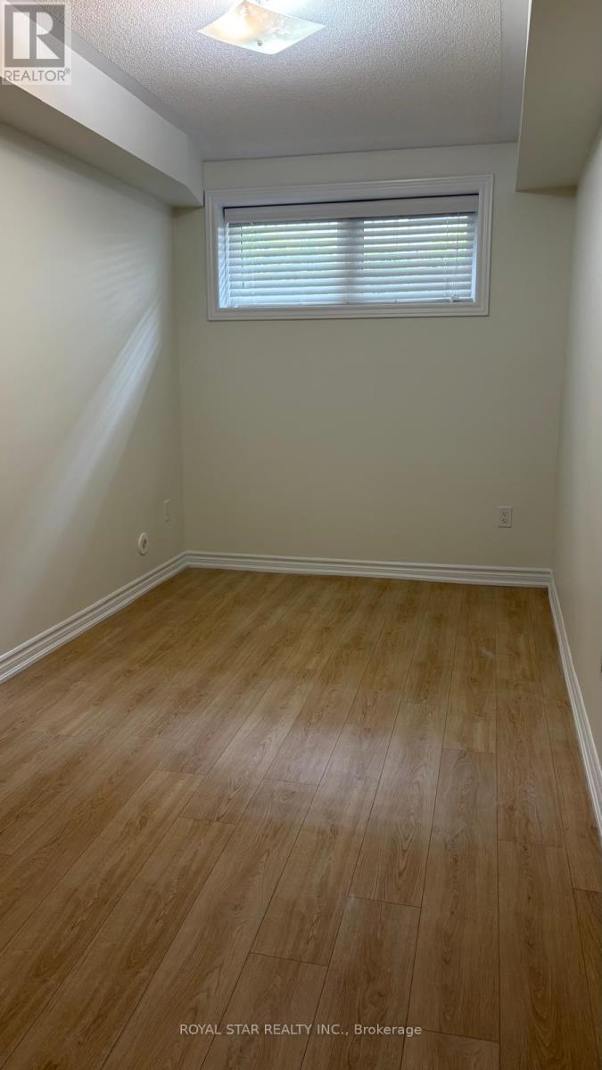 31 - 200 Veterans Drive S, Brampton, Ontario L7A 4S6 - Photo 8 - W13710278