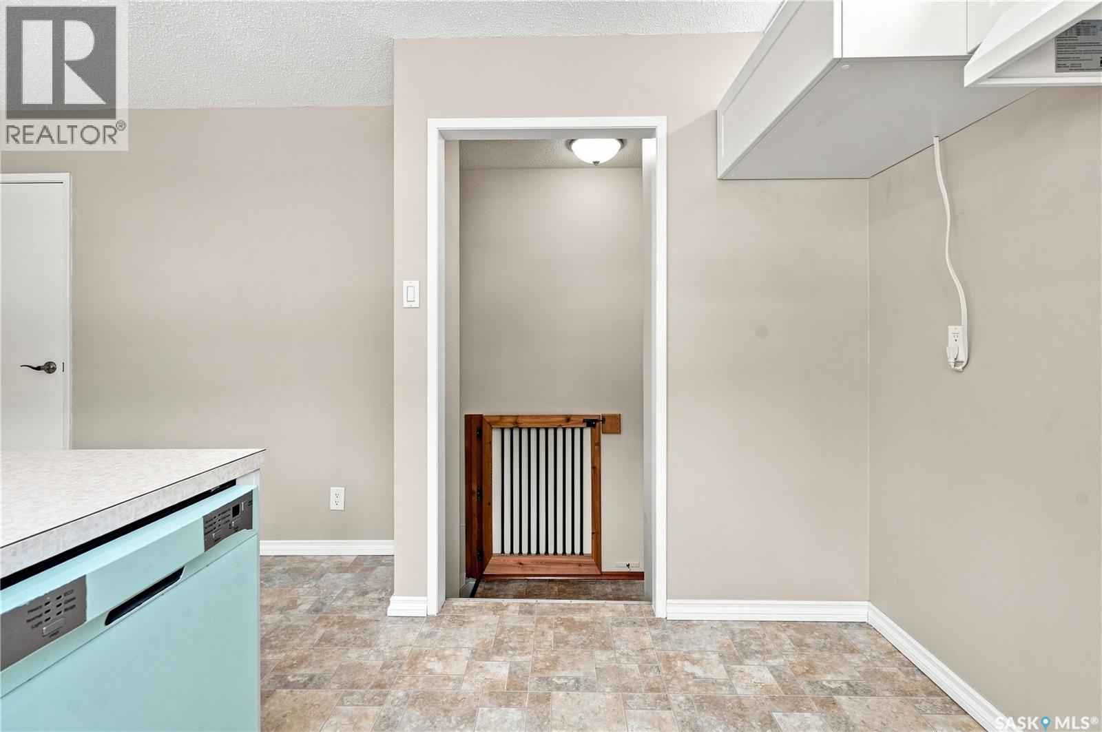 790 13th Avenue Sw, Moose Jaw, Saskatchewan  S6H 6H6 - Photo 19 - SK046758