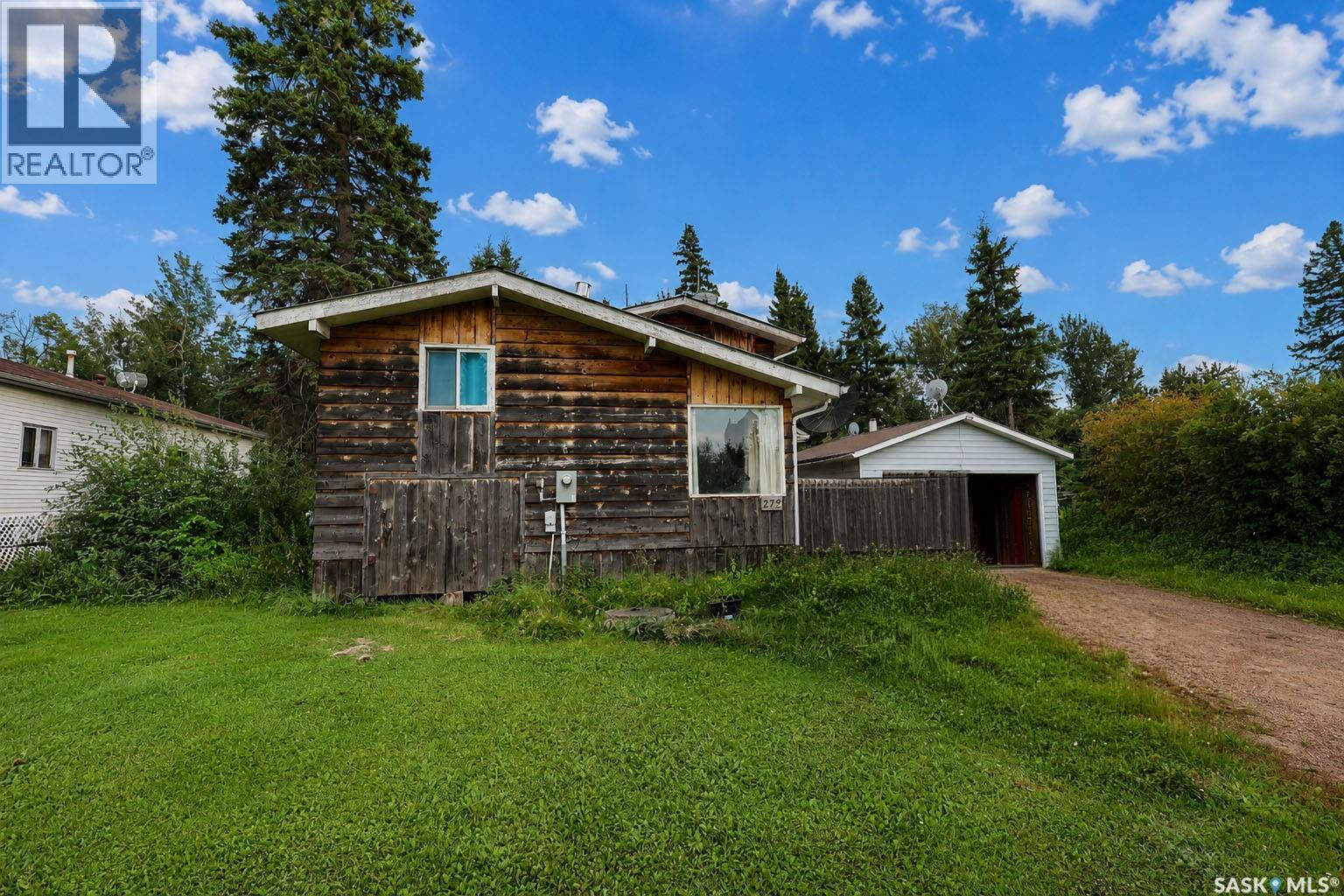 279 Southshore Drive, Emma Lake, Saskatchewan  S0J 0N0 - Photo 2 - SK046511