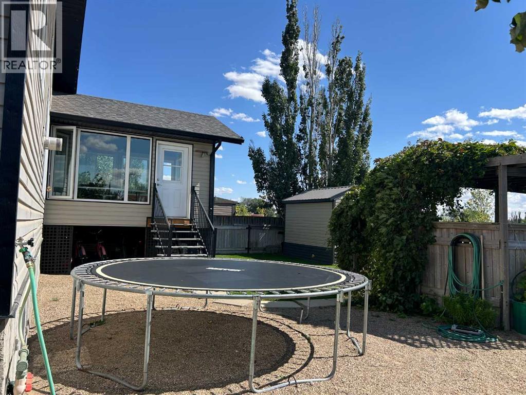 173 Westview Crescent, Bow Island, Alberta  T0K 0G0 - Photo 9 - A2339661