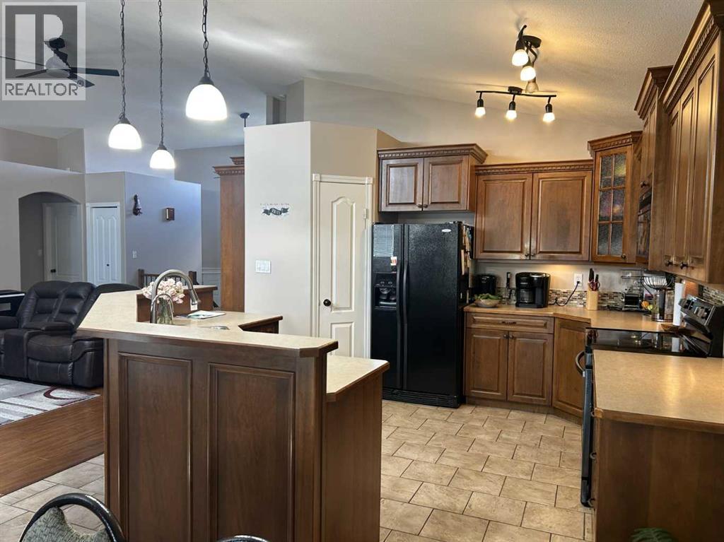 173 Westview Crescent, Bow Island, Alberta  T0K 0G0 - Photo 16 - A2339661