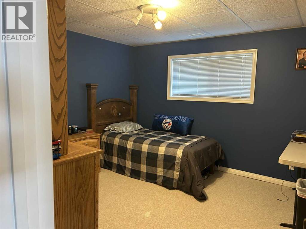 173 Westview Crescent, Bow Island, Alberta  T0K 0G0 - Photo 32 - A2339661