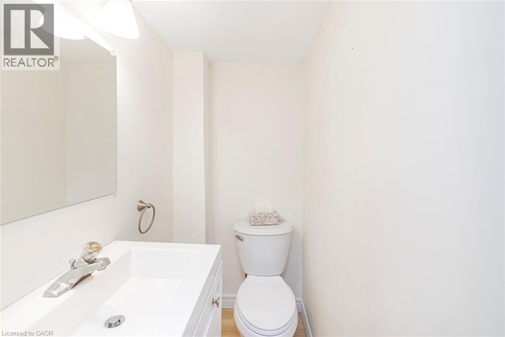 37 Lorne Avenue, Grimsby, Ontario  L3M 2H8 - Photo 22 - 40856562