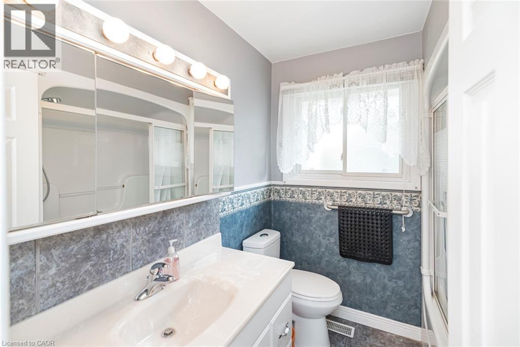 37 Lorne Avenue, Grimsby, Ontario  L3M 2H8 - Photo 18 - 40856562