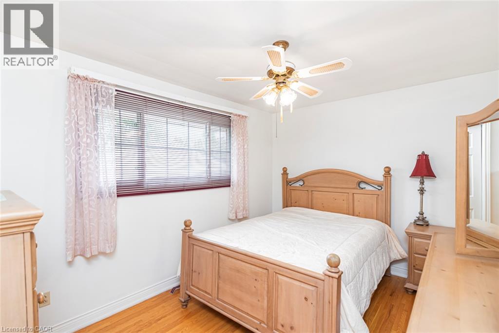 37 Lorne Avenue, Grimsby, Ontario  L3M 2H8 - Photo 15 - 40856562