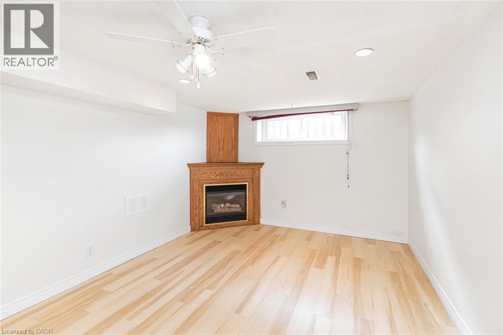 37 Lorne Avenue, Grimsby, Ontario  L3M 2H8 - Photo 24 - 40856562