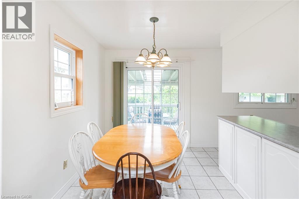 37 Lorne Avenue, Grimsby, Ontario  L3M 2H8 - Photo 11 - 40856562