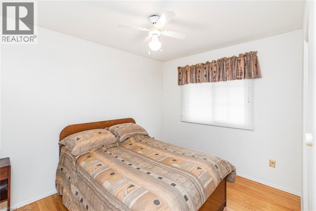 37 Lorne Avenue, Grimsby, Ontario  L3M 2H8 - Photo 16 - 40856562