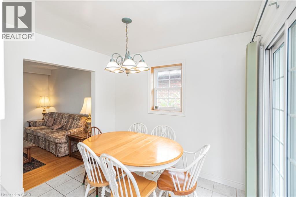 37 Lorne Avenue, Grimsby, Ontario  L3M 2H8 - Photo 10 - 40856562