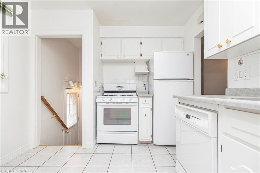37 Lorne Avenue, Grimsby, Ontario  L3M 2H8 - Photo 13 - 40856562