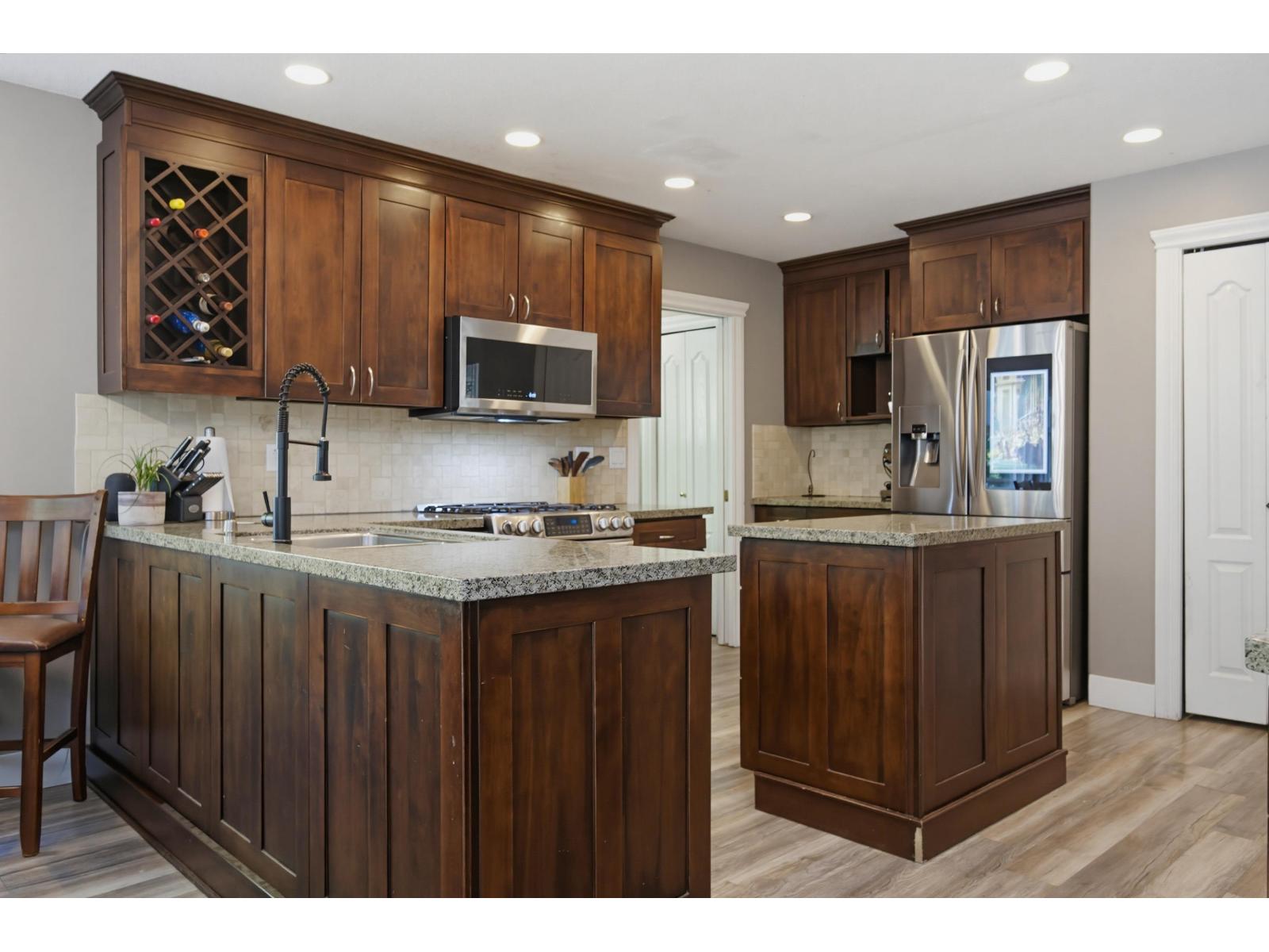 26860 24a Avenue, Langley, British Columbia  V4W 3W6 - Photo 5 - R3141188