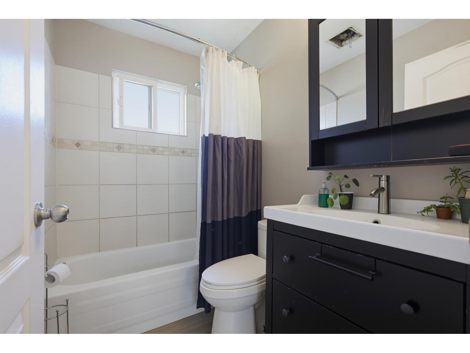 26860 24a Avenue, Langley, British Columbia  V4W 3W6 - Photo 26 - R3141188