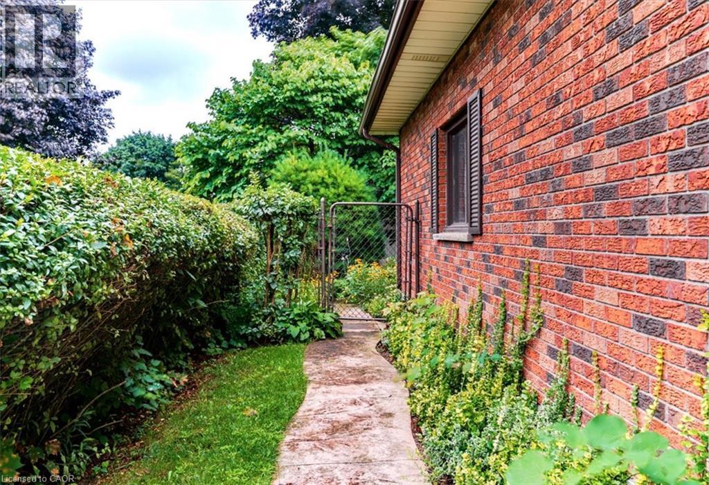 99 Berkley Crescent, Simcoe, Ontario  N3Y 4N1 - Photo 3 - 40858209